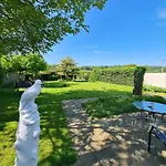 Roos Guesthouse Holiday Appartements